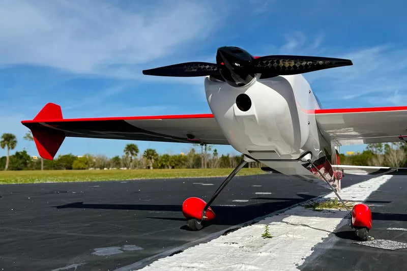 Extreme Flight - Edge 540 67", Dark Red/White ARF Kit