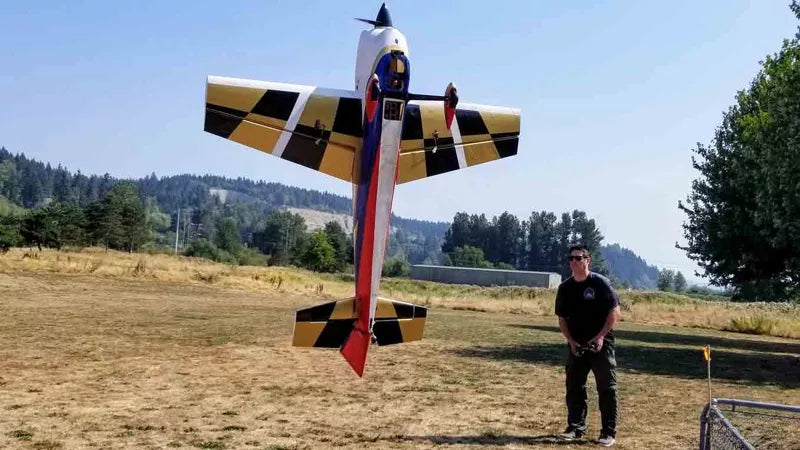 Extreme Flight - Edge 540 91" V2, Red/White/Blue ARF Kit