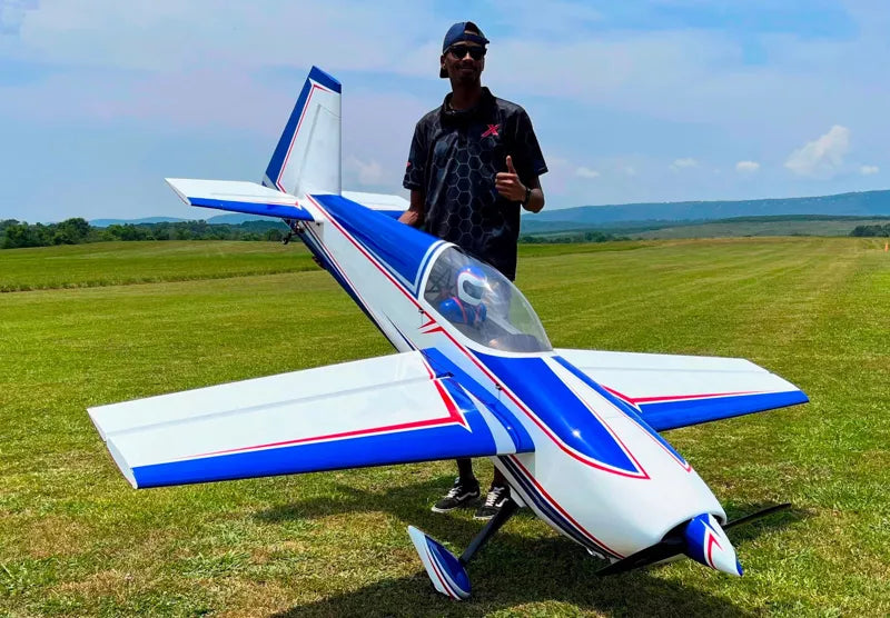 Extreme Flight - Extra 260 104", Blue/White ARF Kit