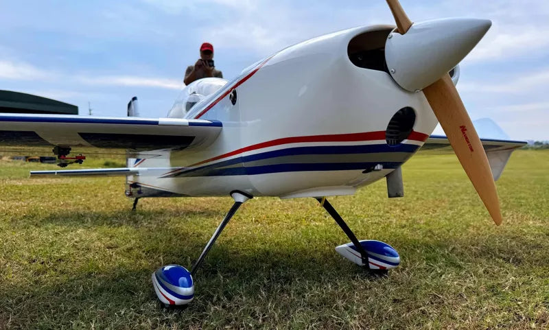 Extreme Flight - Extra 260 75", Blue/White ARF Kit