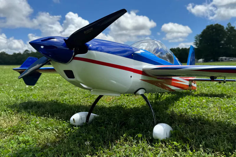 Extreme Flight - Extra 300 67", Blue/White ARF Kit