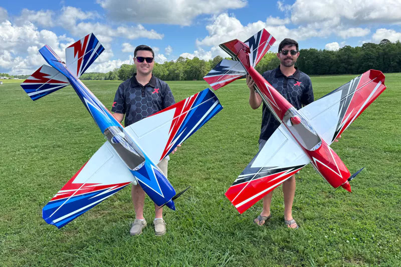 Extreme Flight - Extra 300 67", Blue/White RxR (Receiver Ready - PNP)