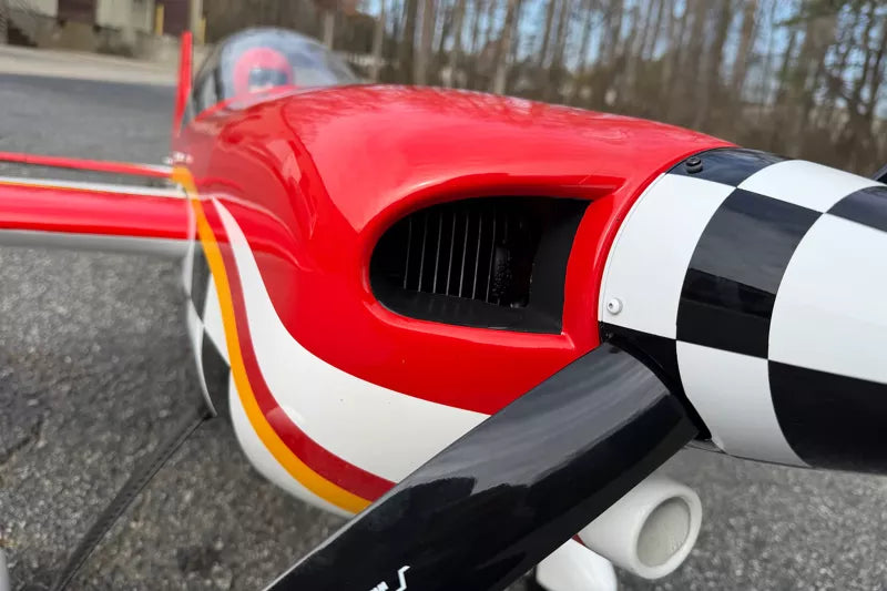 Extreme Flight - Slick 580 EXP 105.5" V3, Red/White (10th Anniversary Scheme) ARF Kit