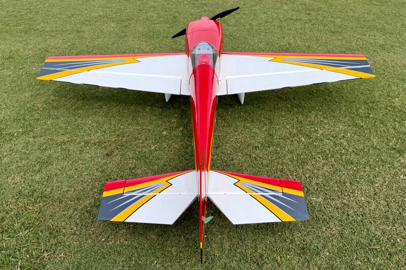Extreme Flight - Slick 580 EXP 67", Red/White (10th Anniversary Scheme) ARF Kit